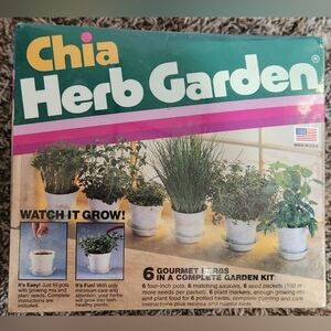 Chia Herb Garden Kit - White